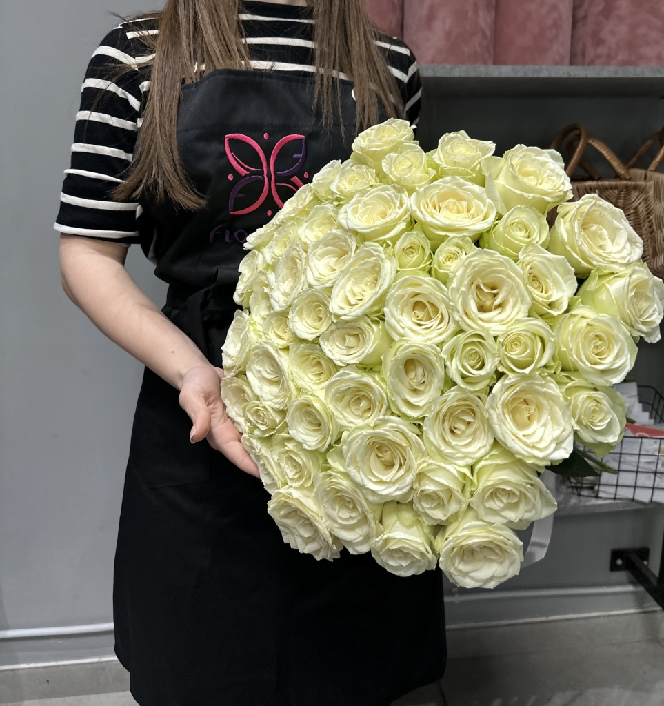 Букет роз Эстель: цветочная эстетика buket-roz-estely:-tsvetochnaya-estetika